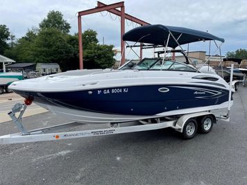Hurricane SunDeck 2400 OB