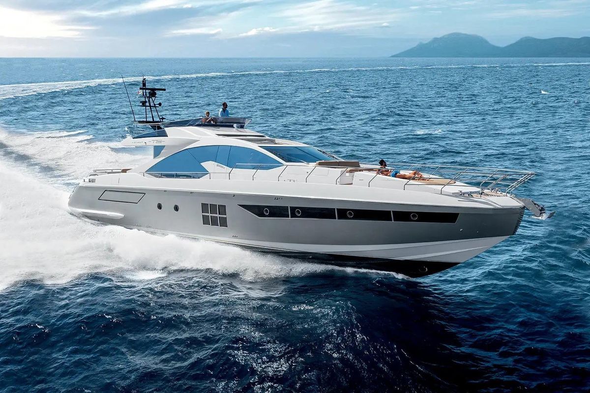 2015 Azimut 78 