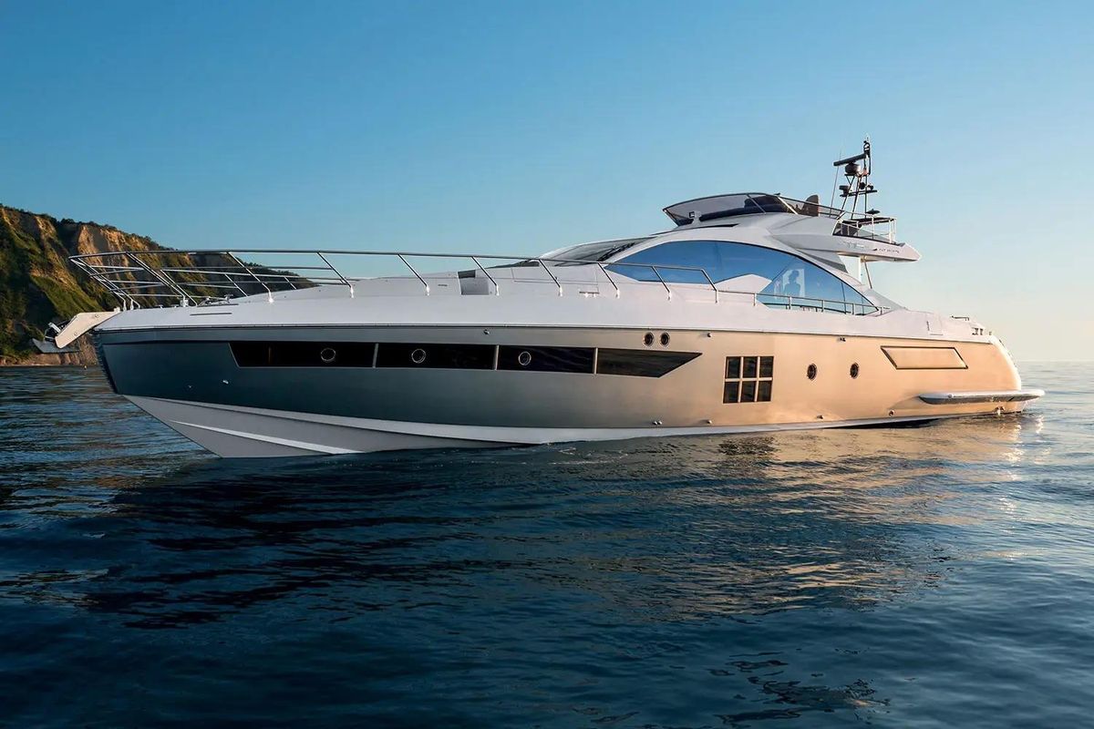 2015 Azimut 78 
