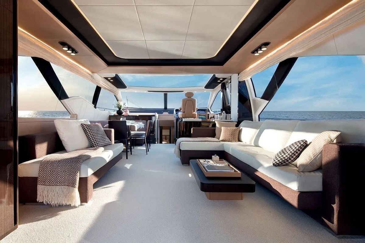 2015 Azimut 78 