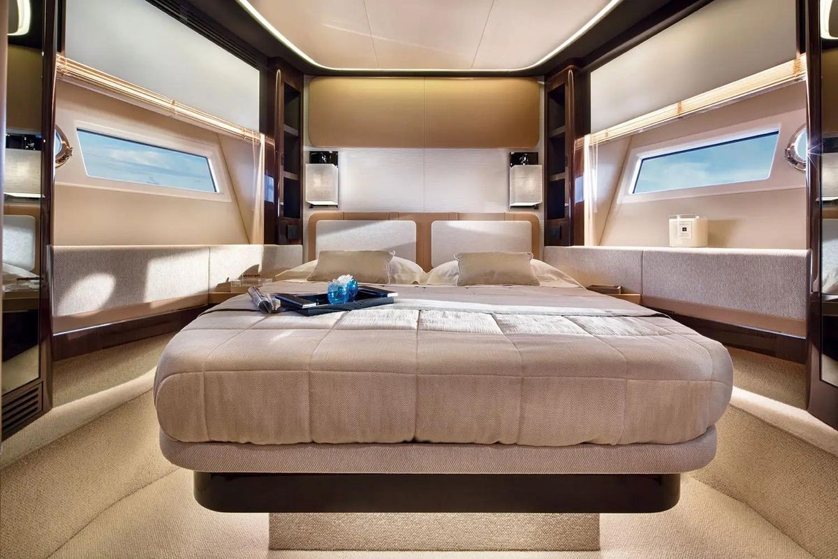 2015 Azimut 78 