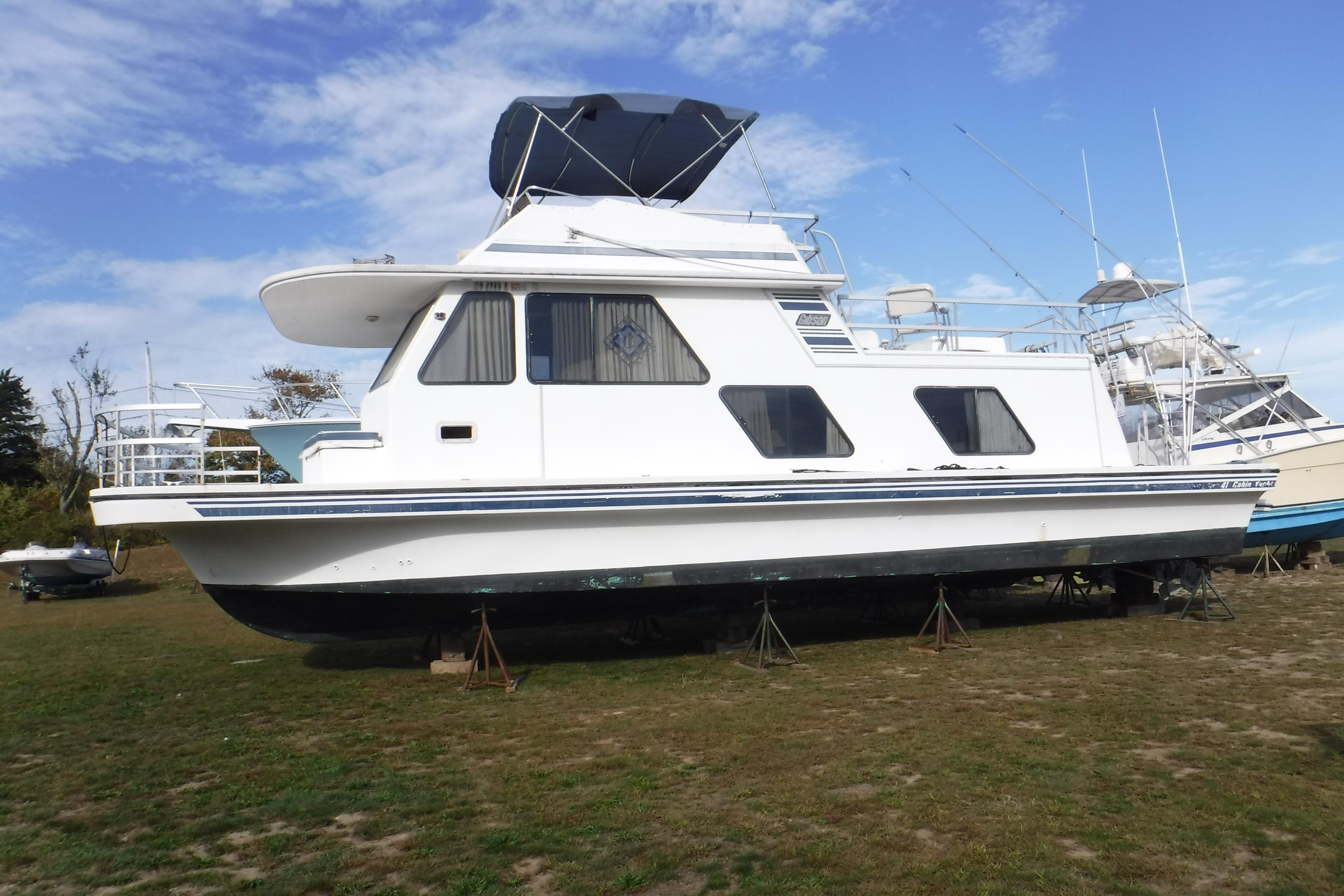 Gibson 41 Classic Houseboat