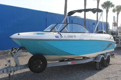 Bayliner Element E21