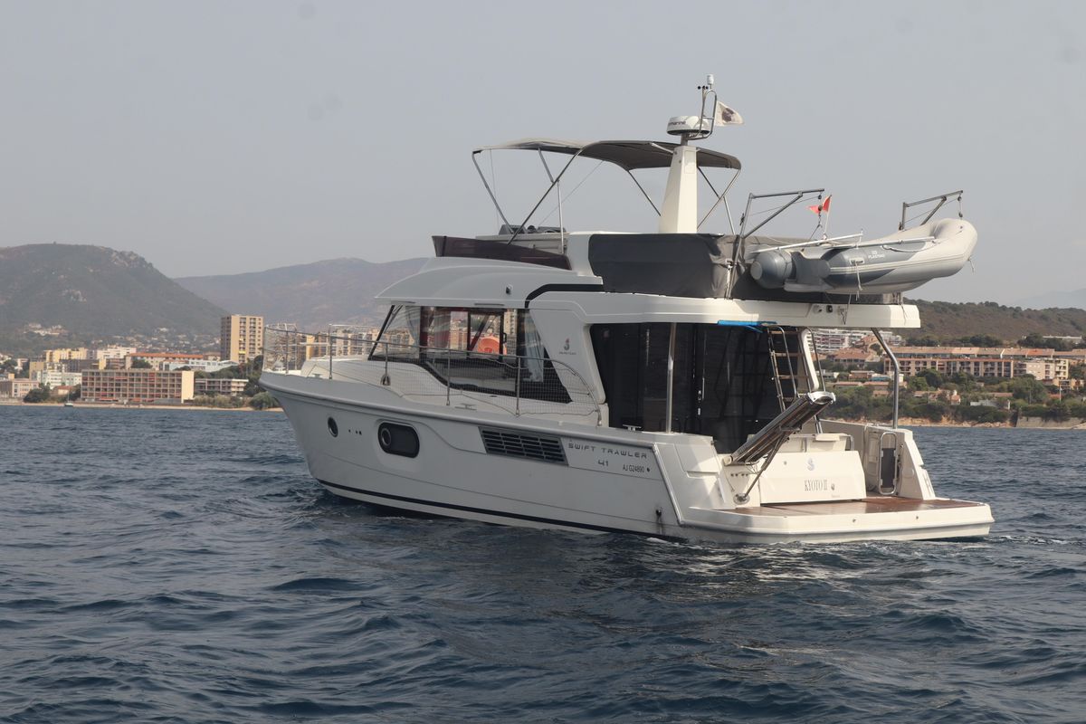 2020 Beneteau 44 