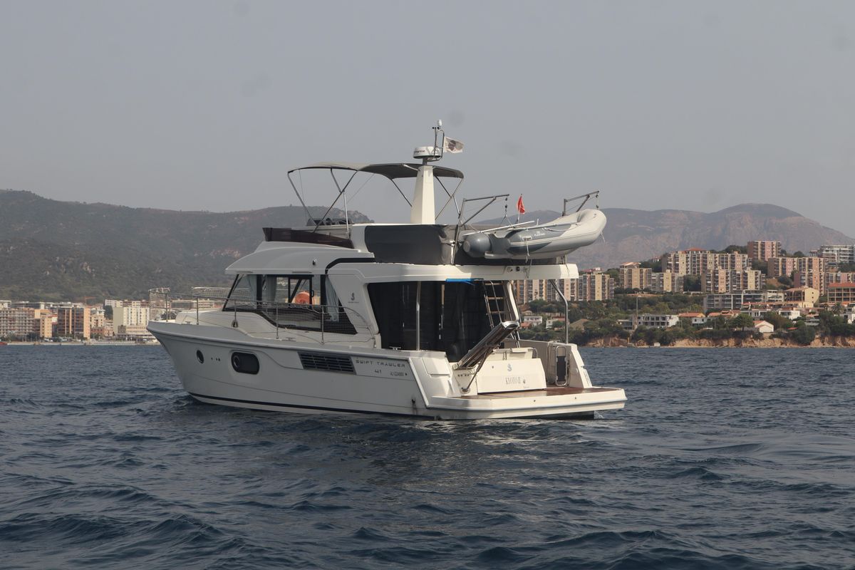 2020 Beneteau 44 