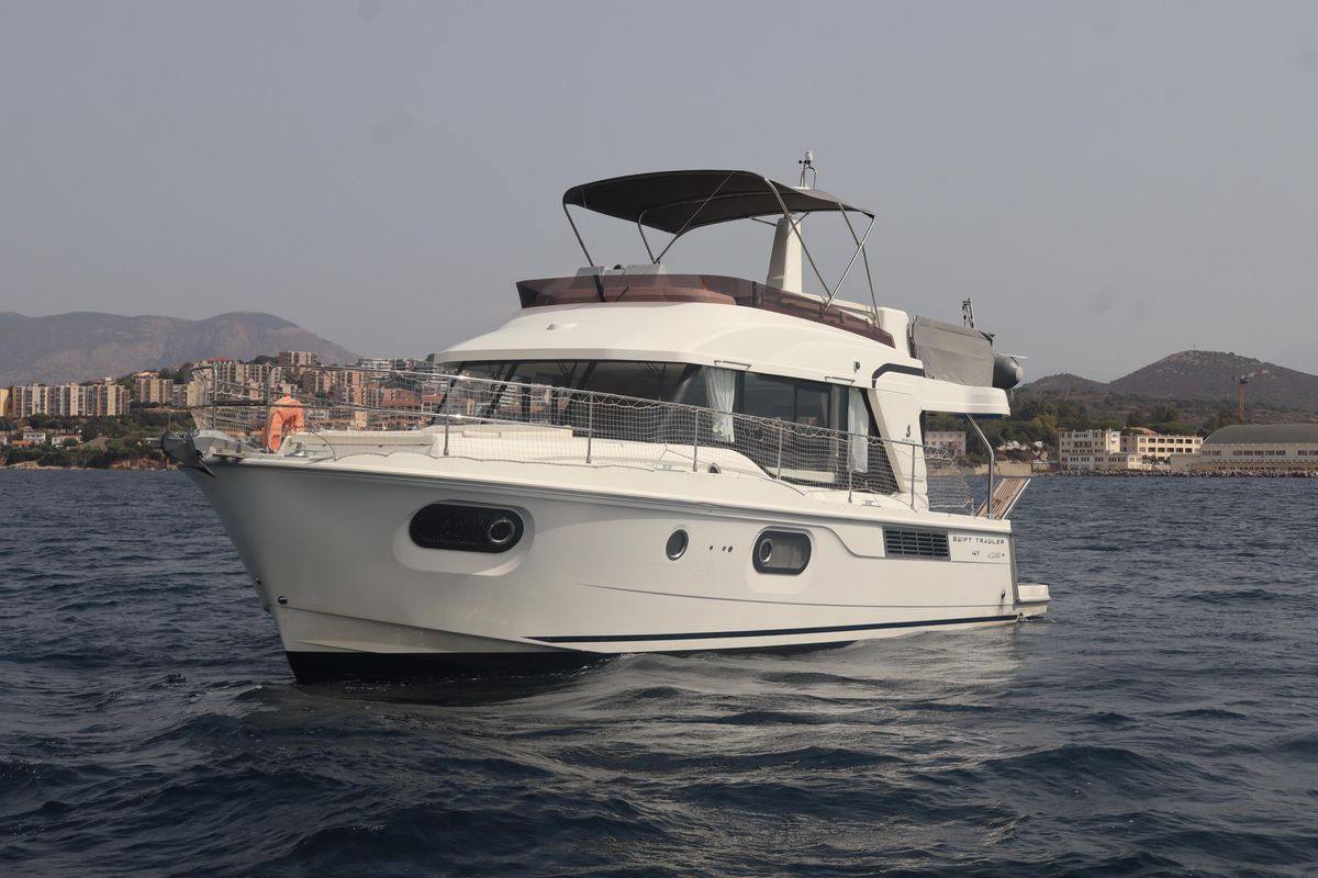 2020 Beneteau 44 