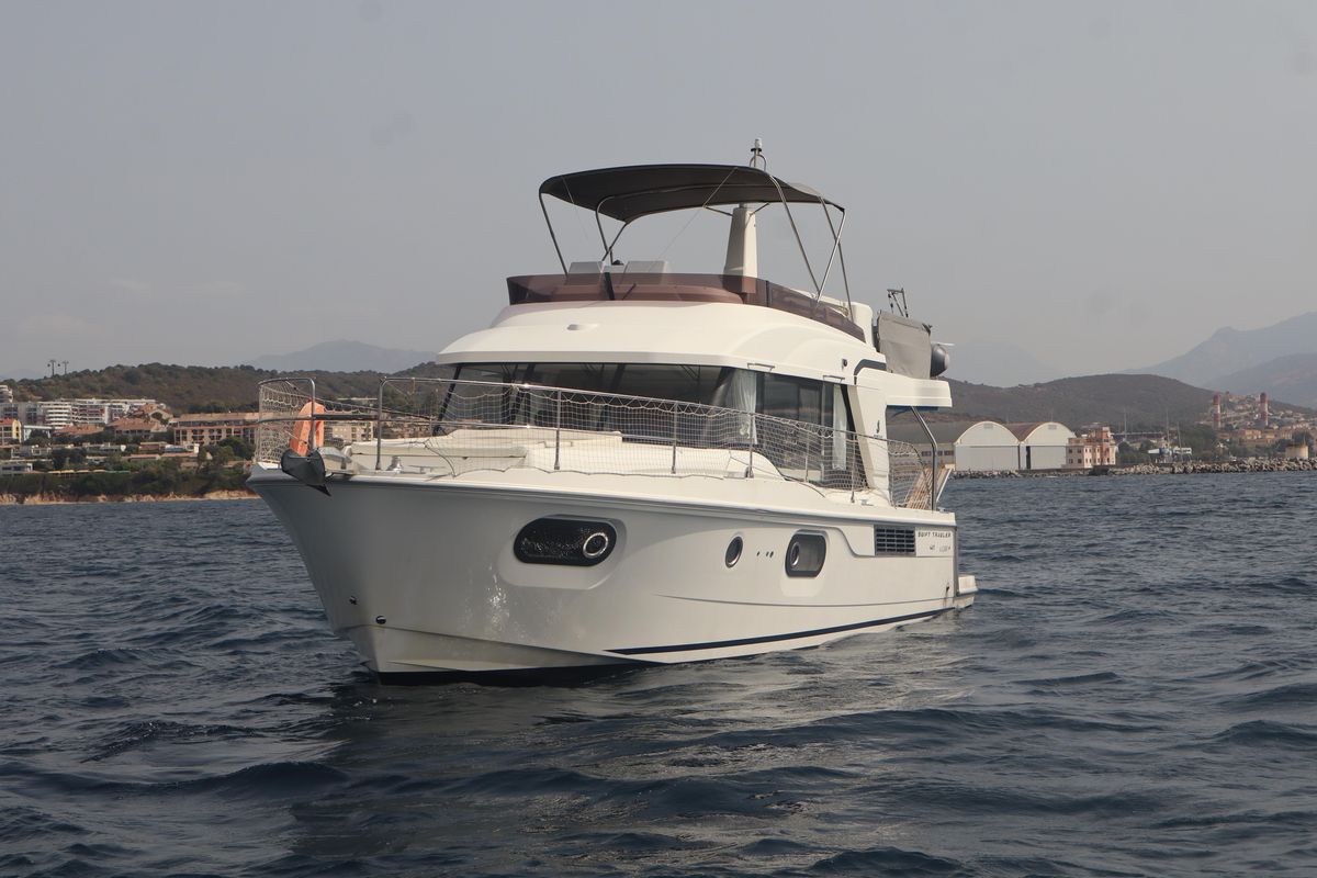 2020 Beneteau 44 