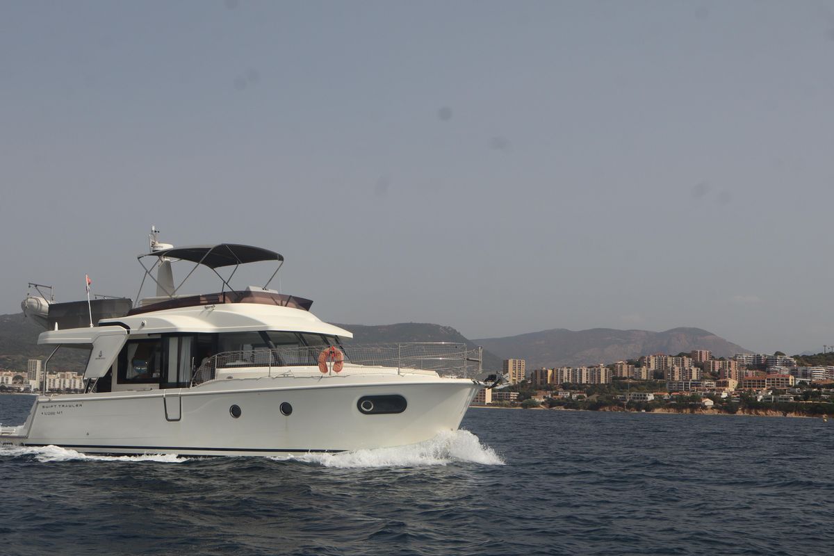 2020 Beneteau 44 