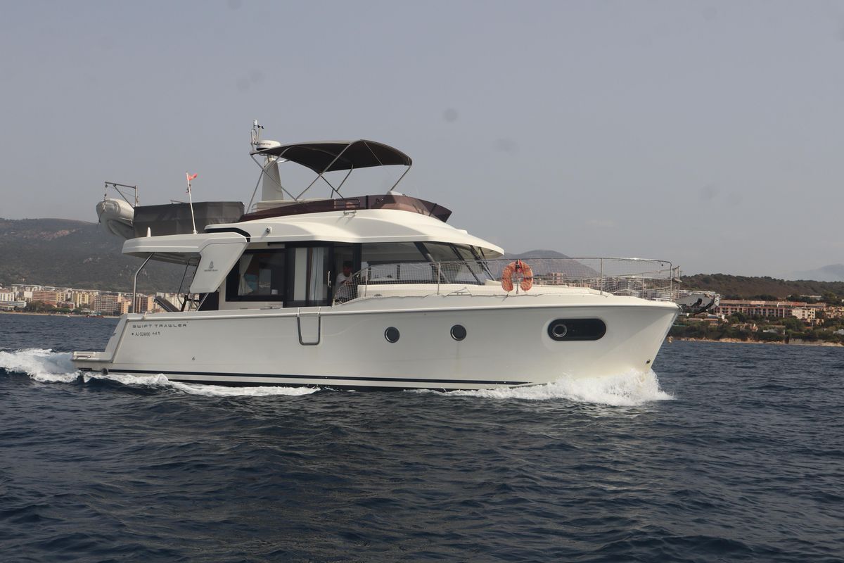 2020 Beneteau 44 
