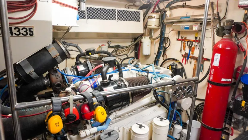 Sunset Grille Yacht Photos Pics 