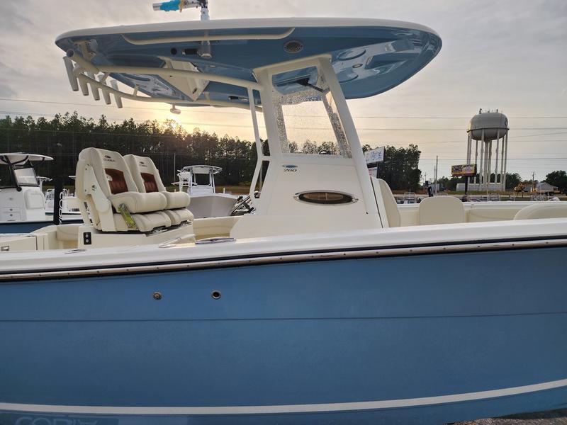 2024 Cobia 280 CC, 28 ft Center Console Twin Engine Boat