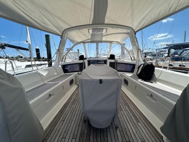 2013 Beneteau 48 