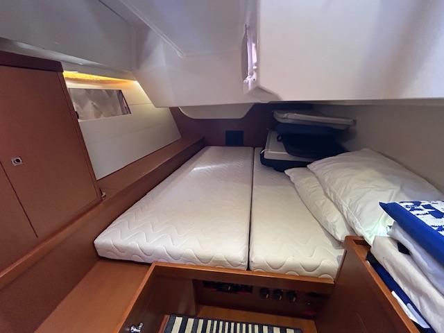 2013 Beneteau 48 