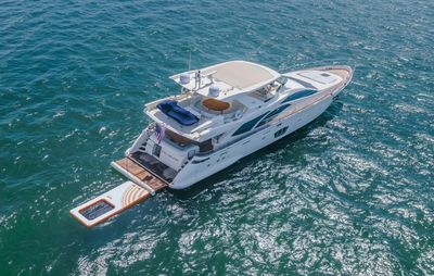 Yacht