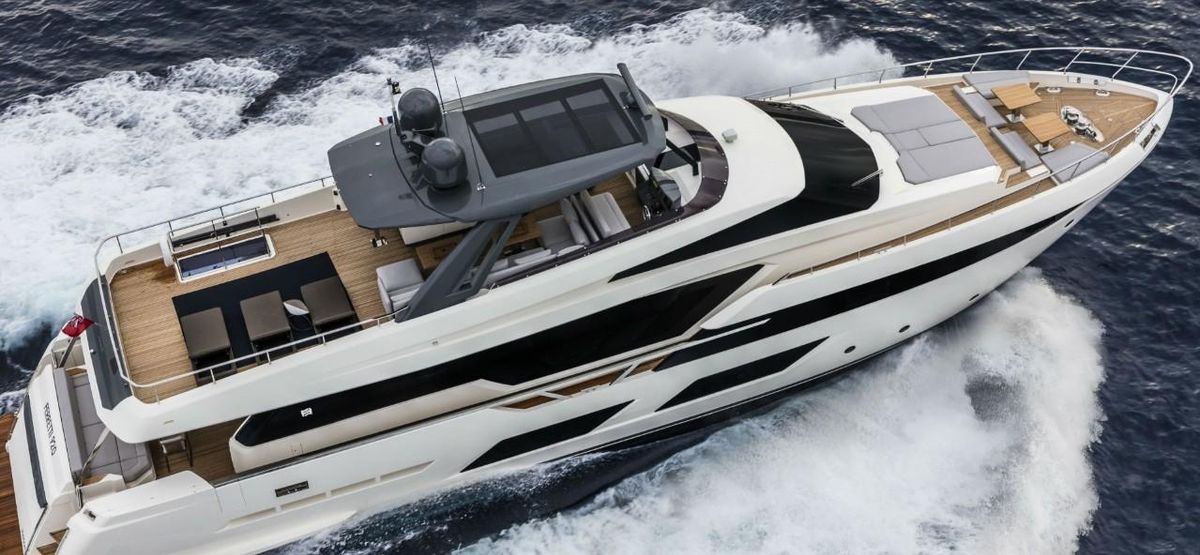 2019 Ferretti Yachts 93 
