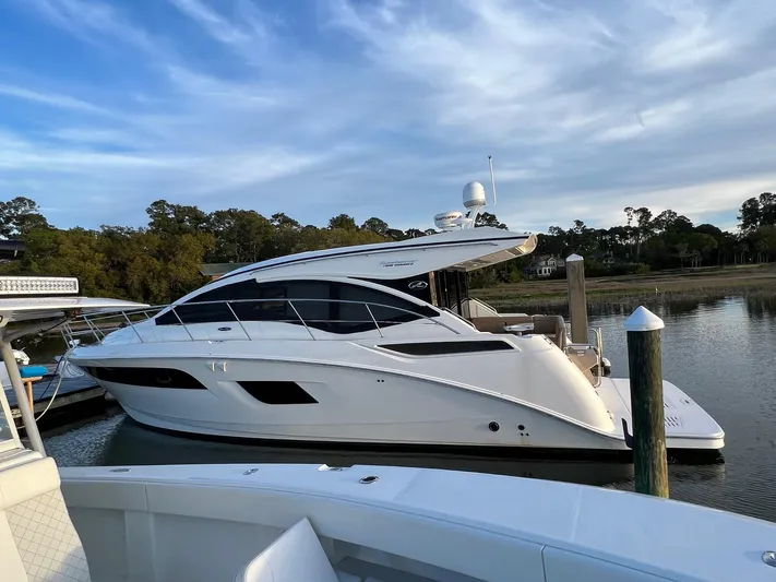  Yacht Photos Pics 2017 Sea Ray Sundancer 400 yacht docked at marina.