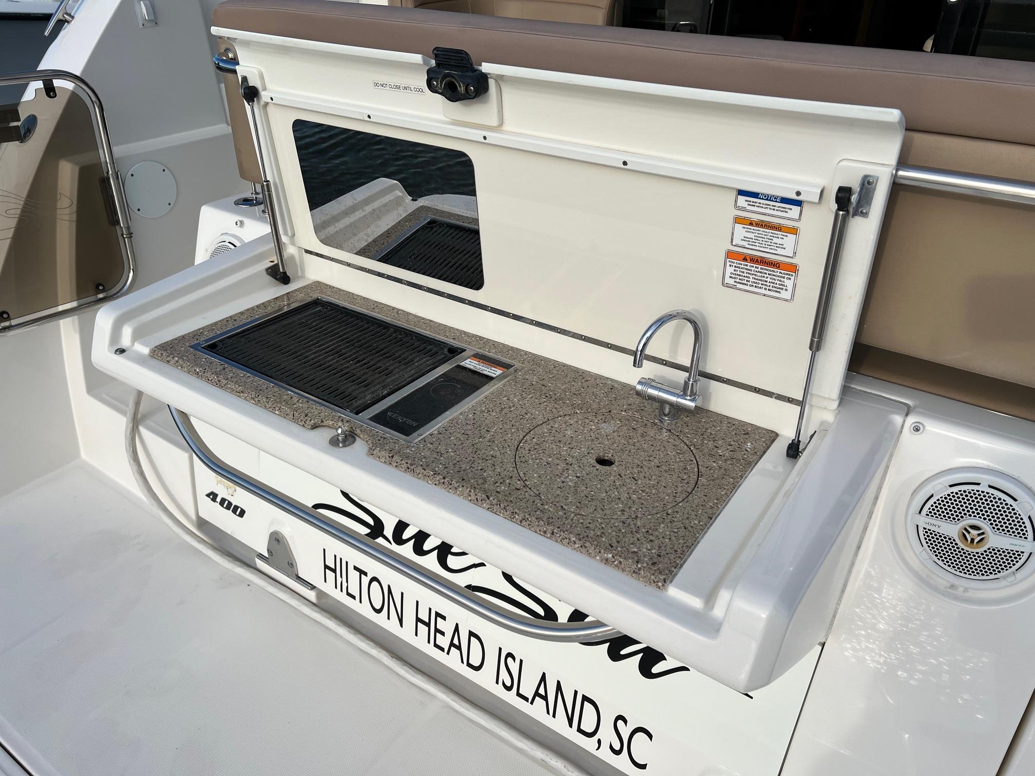 2017 Sea Ray 400 Sundancer Cruiser for sale YachtWorld