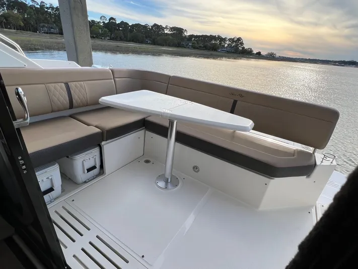  Yacht Photos Pics Seating area on a 2017 Sea Ray Sundancer 400 yacht.