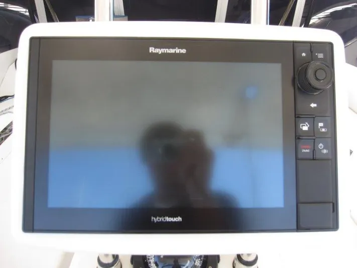  Yacht Photos Pics Raymarine HybridTouch display on 2007 Catalina MkII sailboat.