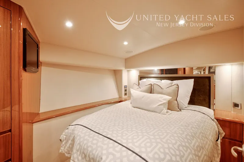 Boy's Toy Yacht Photos Pics 