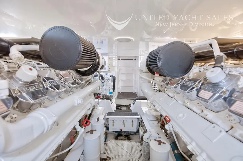 Boy's Toy Yacht Photos Pics 