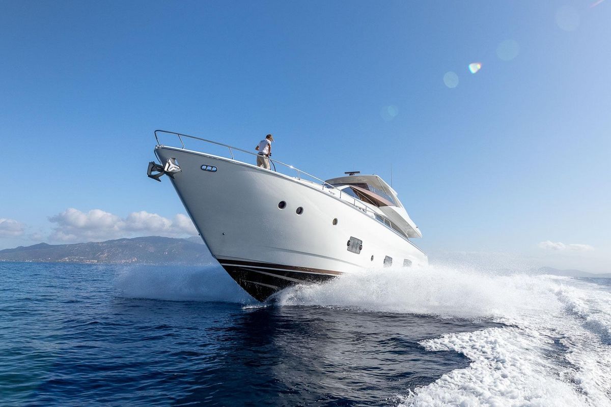 2016 Ferretti Yachts 81 