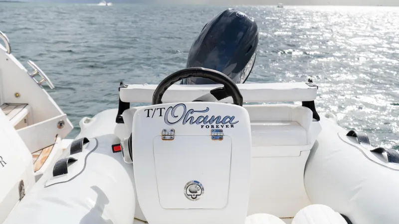 Ohana Yacht Photos Pics 