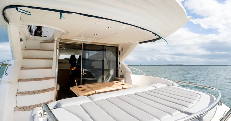 Ohana Yacht Photos Pics 