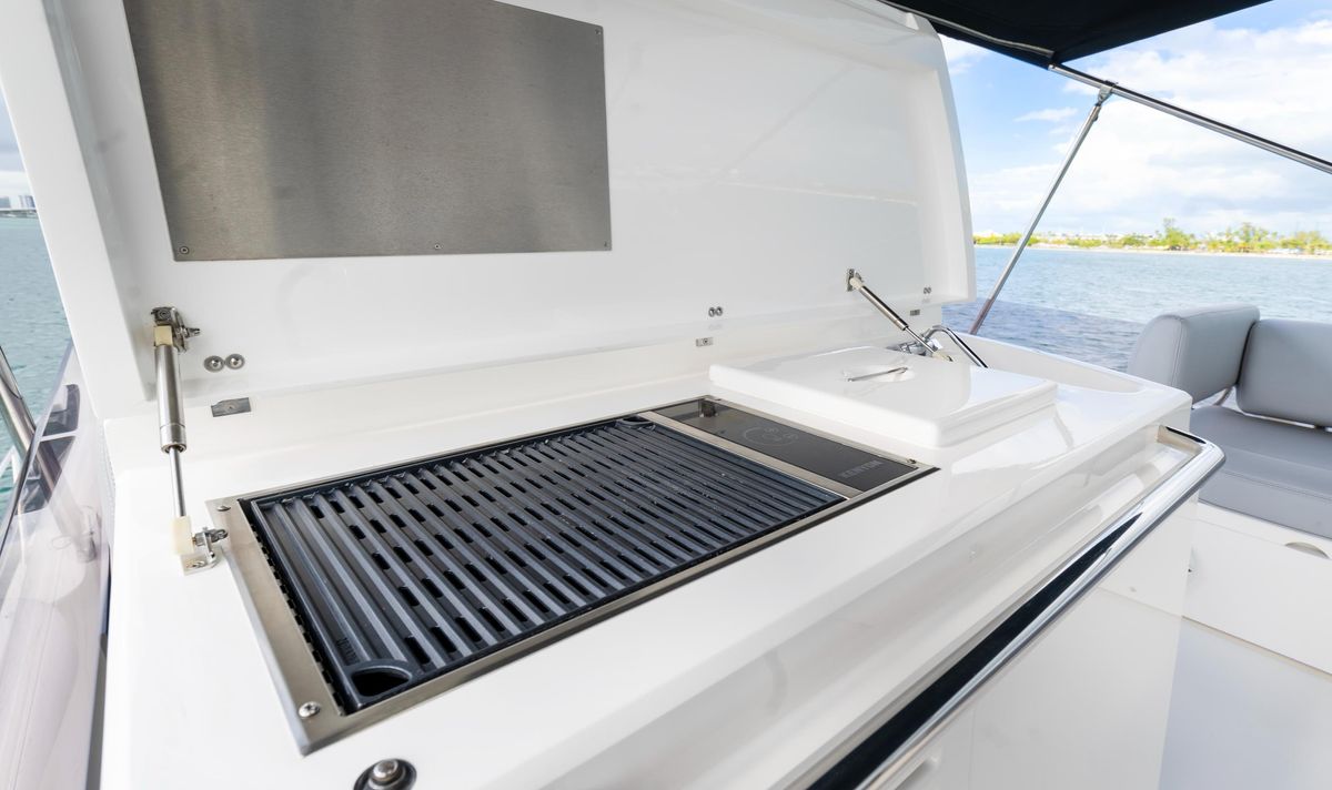 2016 Sunseeker 55 
