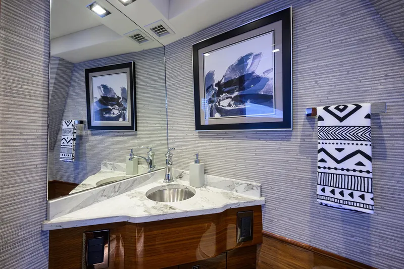 A Salt Weapon Yacht Photos Pics Viking 80 A SALT WEAPON - Day Head