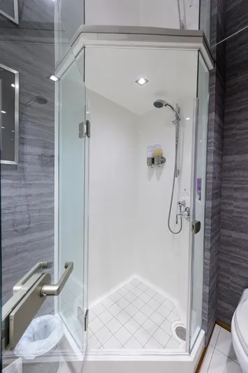 A Salt Weapon Yacht Photos Pics Viking 80 A SALT WEAPON - Master Head Shower