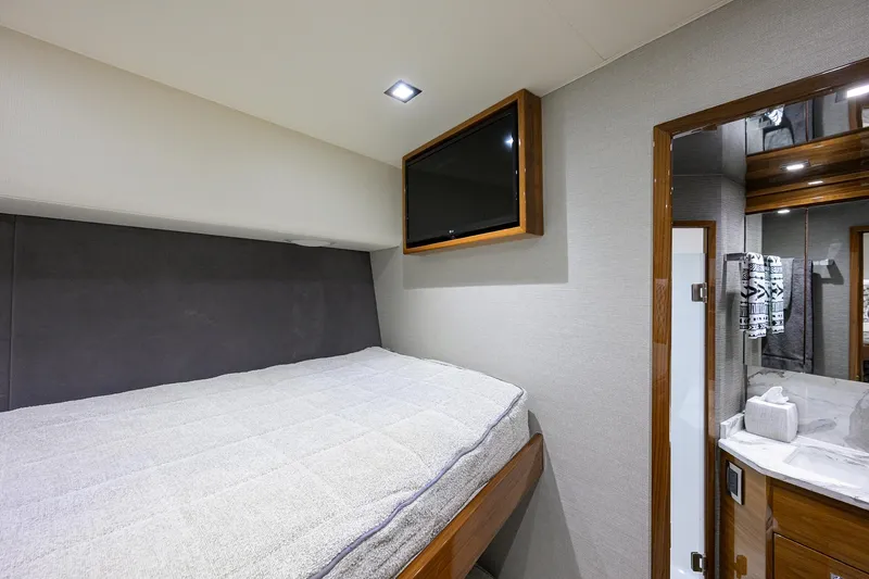 A Salt Weapon Yacht Photos Pics Viking 80 A SALT WEAPON - Crew Bunk Stateroom