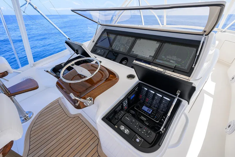 A Salt Weapon Yacht Photos Pics Viking 80 A SALT WEAPON - Helm Station