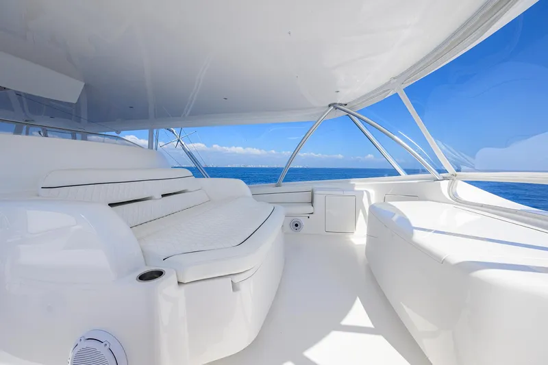 A Salt Weapon Yacht Photos Pics Viking 80 A SALT WEAPON - Flybridge Seating