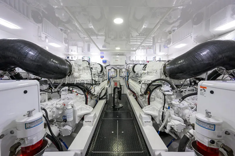 A Salt Weapon Yacht Photos Pics Viking 80 A SALT WEAPON - Engine Room