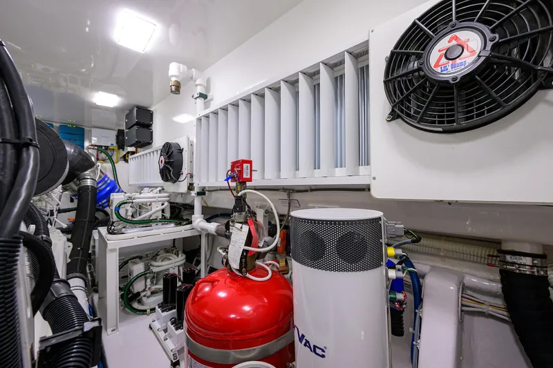 A Salt Weapon Yacht Photos Pics Viking 80 A SALT WEAPON - Engine Room