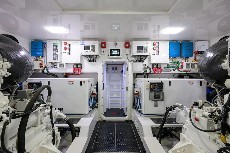 A Salt Weapon Yacht Photos Pics Viking 80 A SALT WEAPON - Engine Room