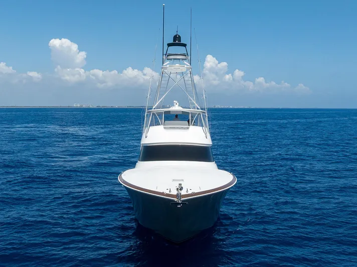 A Salt Weapon Yacht Photos Pics Viking 80 A SALT WEAPON - Bow Profile