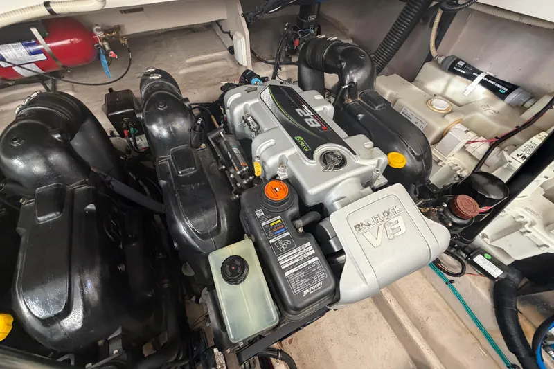  Yacht Photos Pics Engine compartment of a 2014 Sea Ray 370 Sundancer with a big block V8 engine.