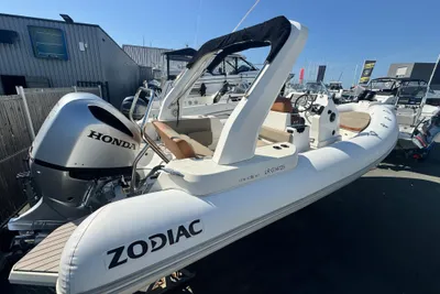 2019 Zodiac Medline 7.5