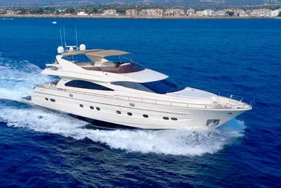 2003 Astondoa 82' GLX