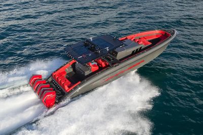 Yacht
