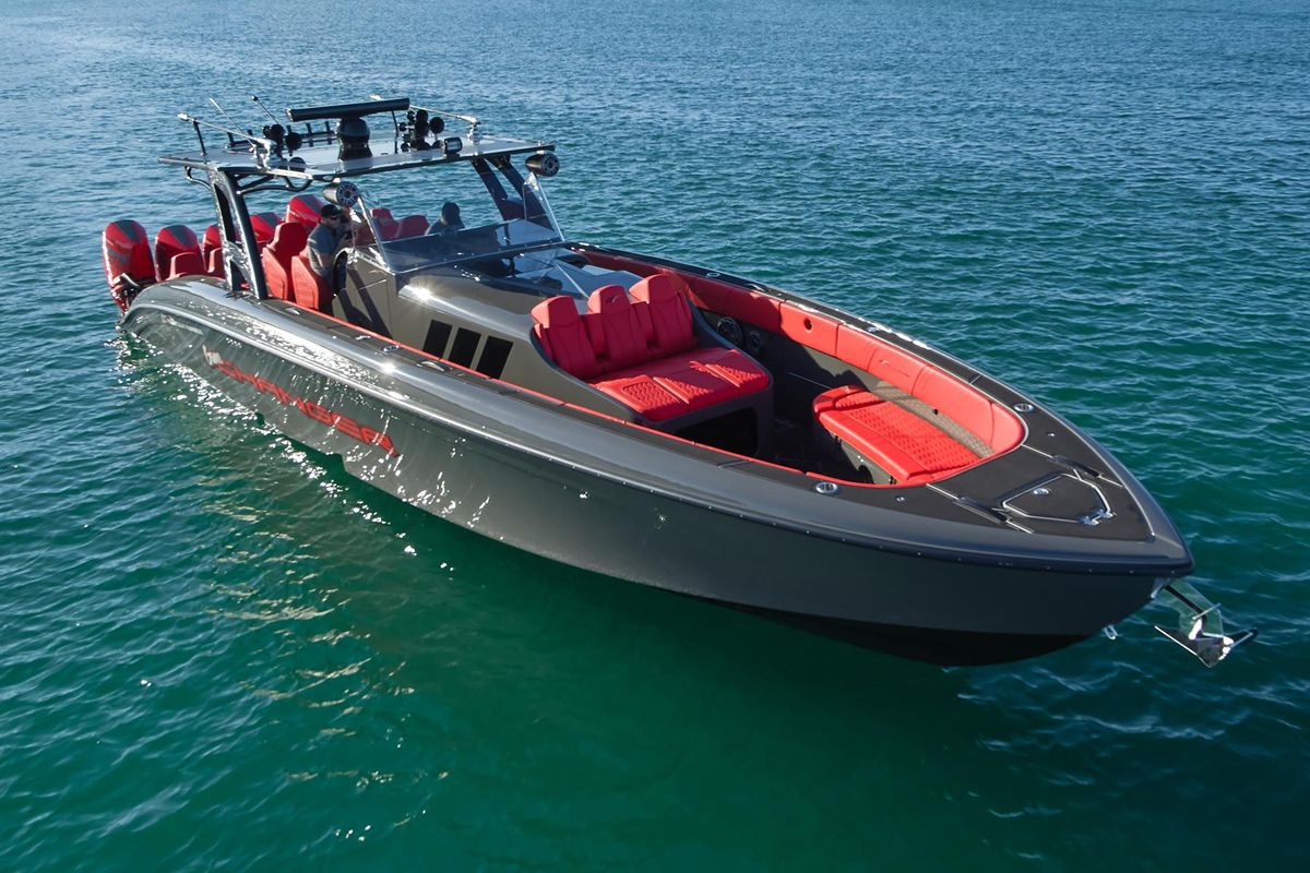 2021 Midnight Express 43 