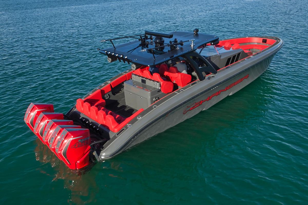2021 Midnight Express 43 