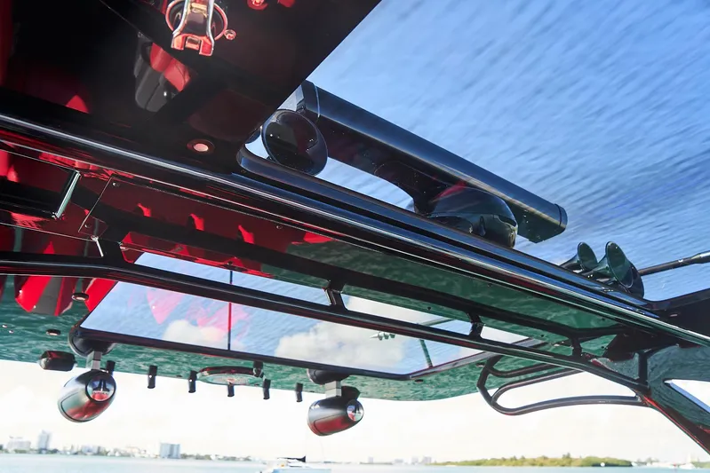  Yacht Photos Pics Close-up of 2021 Midnight Express 43' Solstice boat canopy and equipment.