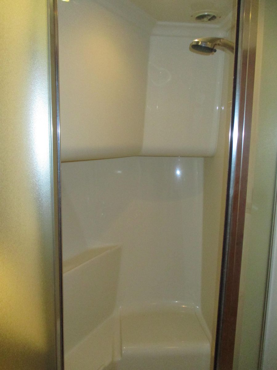 2000 Bayliner 52 