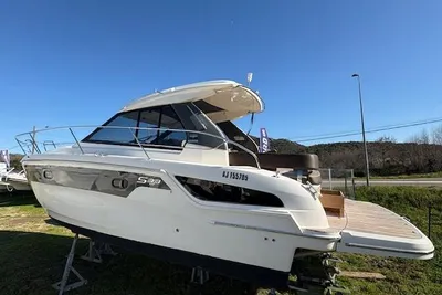 2017 Bavaria S33 HT