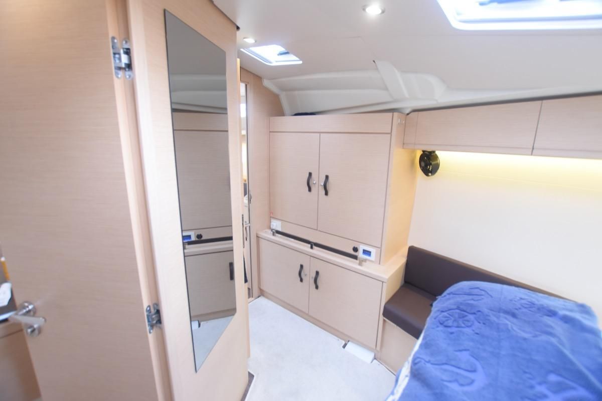 2017 Jeanneau 50 