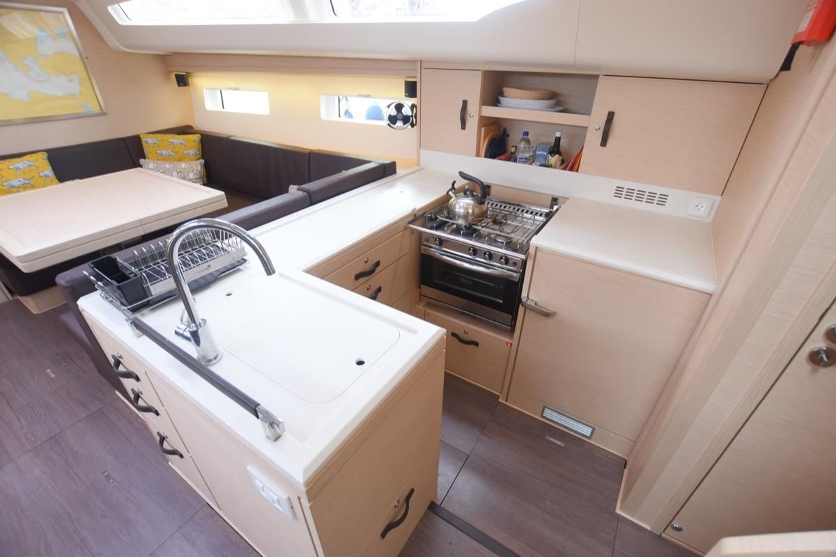 2017 Jeanneau 50 