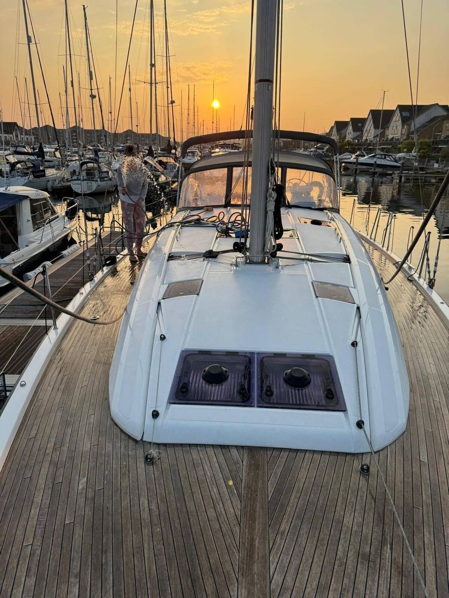 2017 Jeanneau 50 
